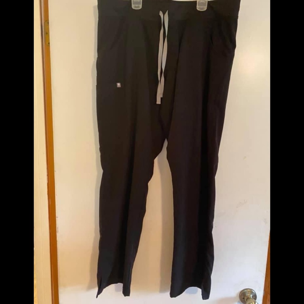 Black FIG Kade Cargo